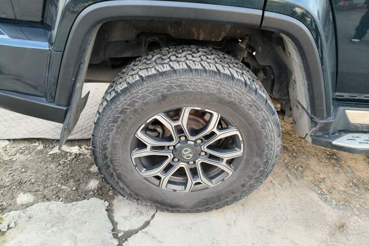 Used BAIC Off-Road BJ40 2019 Updated Version 2.0T Automatic All-Wheel Drive Urban Hunter Edition Premium China V Emission Standard Right Rear Wheel Hub