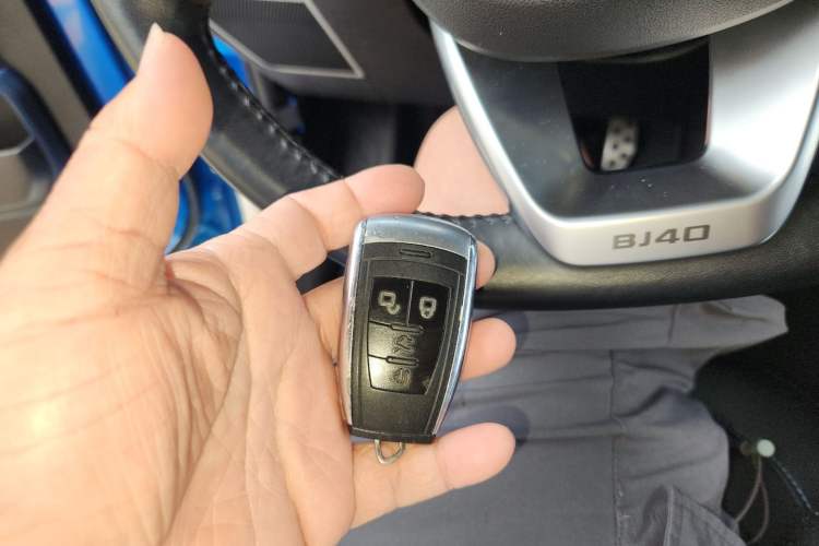 Used BAIC Off-Road BJ40 2019 2.3T Automatic Four-Wheel Drive Ring the Tower Champion Edition China VI Vehicle Key