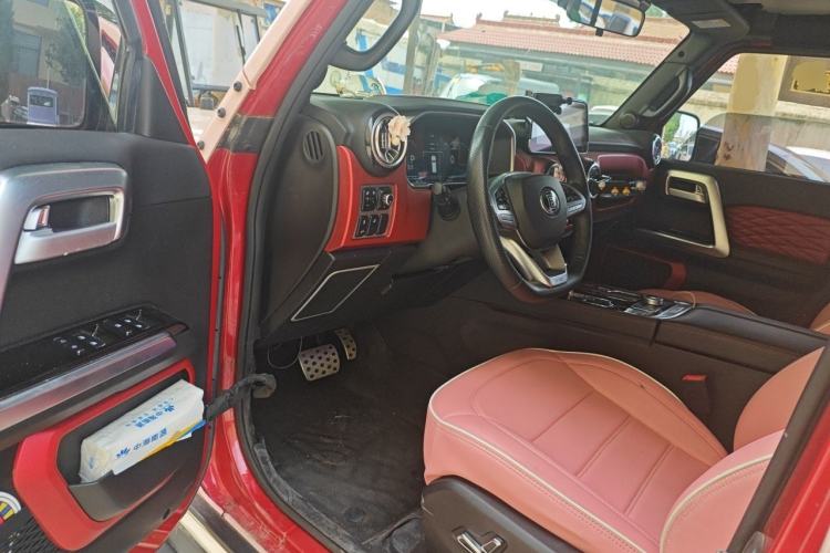 Used BAIC Off-Road BJ40 2019 Updated Version 2.0T Automatic All-Wheel Drive Urban Hunter Edition Premium China V Emission Standard Driver Seat