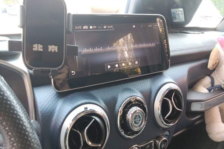 Used BAIC Off-Road BJ40 2019 2.0T Automatic Four-Wheel Drive Urban Hunter Edition Flagship Model China V Emission Standard Audio And AC Panel