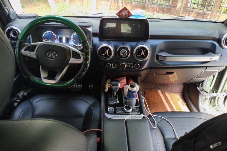 Used BAIC Off-Road BJ40 2019 PLUS 2.3T Automatic Four-Wheel Drive Premium Edition China VI Center Console