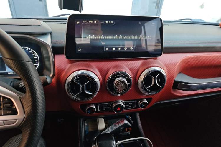Used BAIC Off-Road BJ40 2019 PLUS 2.3T Automatic Four-Wheel Drive Premium Edition China VI Audio And AC Panel