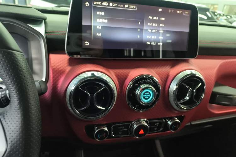 Used BAIC Off-Road BJ40 2019 PLUS 2.3T Automatic Four-Wheel Drive Premium Edition China VI Audio And AC Panel