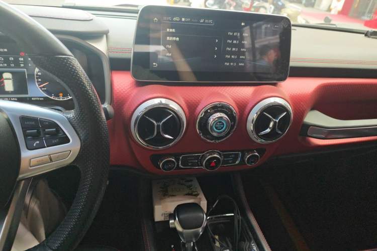 Used BAIC Off-Road BJ40 2019 PLUS 2.3T Automatic Four-Wheel Drive Premium Edition China VI Audio And AC Panel