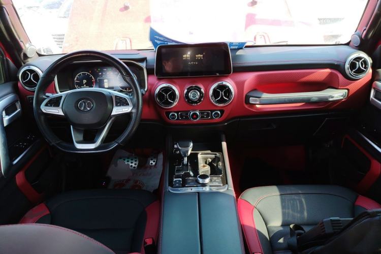 Used BAIC Off-Road BJ40 2019 PLUS 2.3T Automatic Four-Wheel Drive Premium Edition China VI Center Console