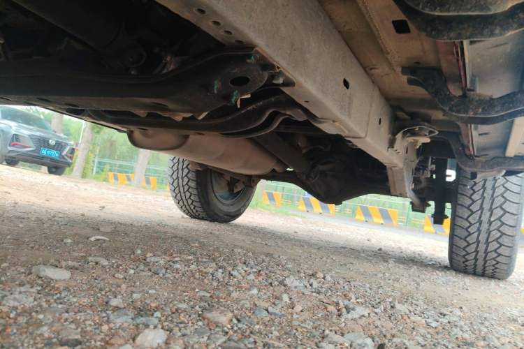 Used BAIC Off-Road BJ40 2019 2.3T Automatic Four-Wheel Drive Ring the Tower Champion Edition China VI Chassis Front Left