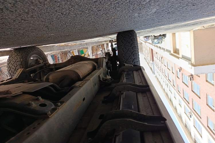 Used BAIC Off-Road BJ40 2019 2.3T Automatic Four-Wheel Drive Shengshi Huazhang Edition China VI Emission Standard Chassis Front Right