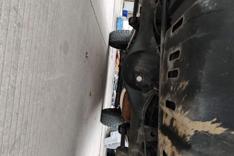 Used BAIC Off-Road BJ40 2019 PLUS 2.3T Manual Four-Wheel Drive Prestige Edition China VI Emission Standard Chassis Rear