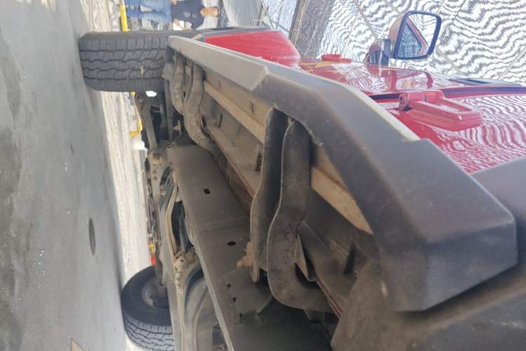 Used BAIC Off-Road BJ40 2019 PLUS 2.3T Automatic Four-Wheel Drive Flagship Edition China VI Emission Standard Chassis Rear Left