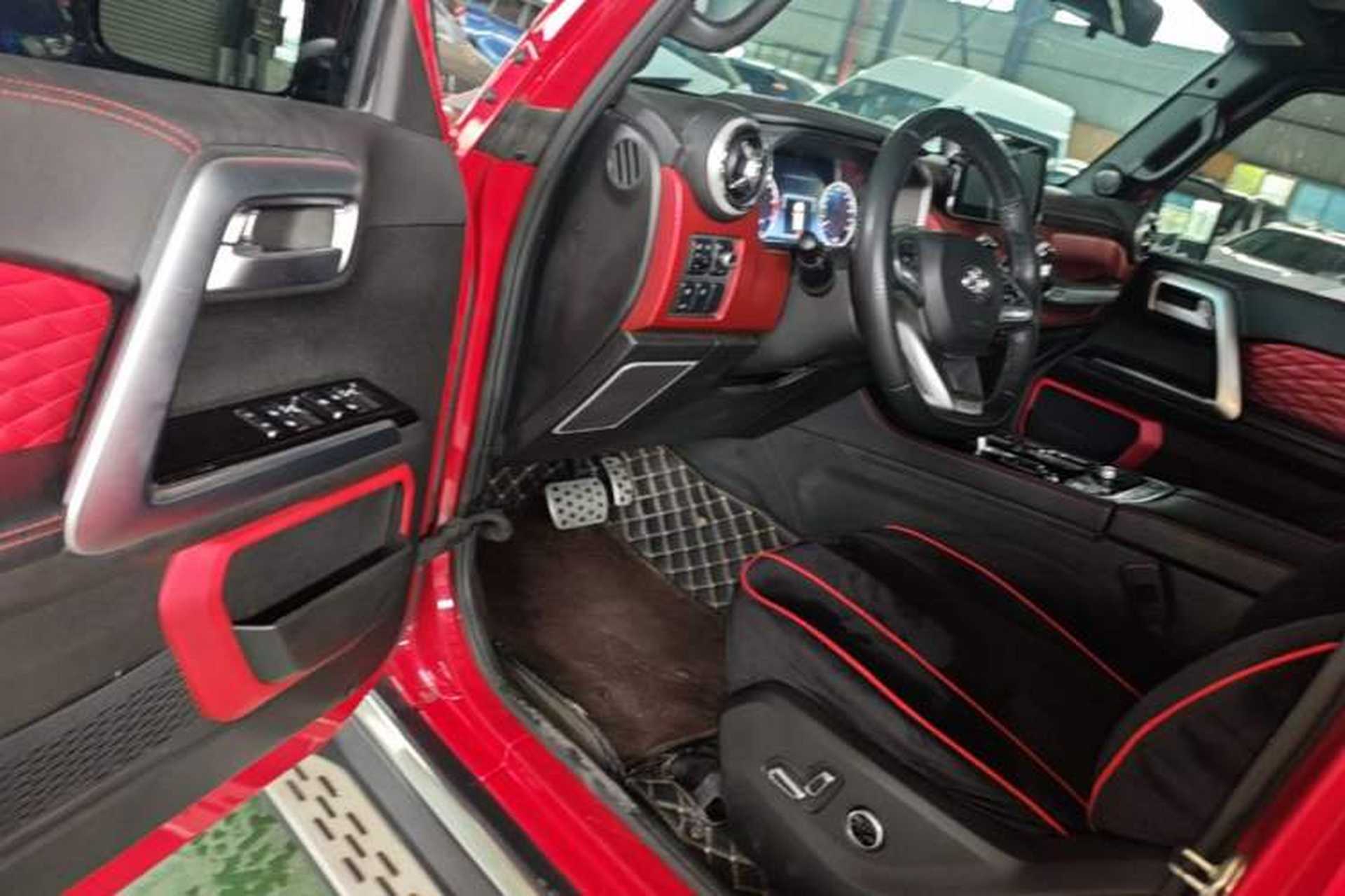Used BAIC Off-Road BJ40 2019 Updated Version 2.0T Automatic All-Wheel Drive Urban Hunter Edition Premium China V Emission Standard Driver Seat