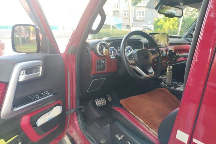 Used BAIC Off-Road BJ40 2019 2.3T Automatic Four-Wheel Drive Ring the Tower Champion Edition China VI Driver Seat