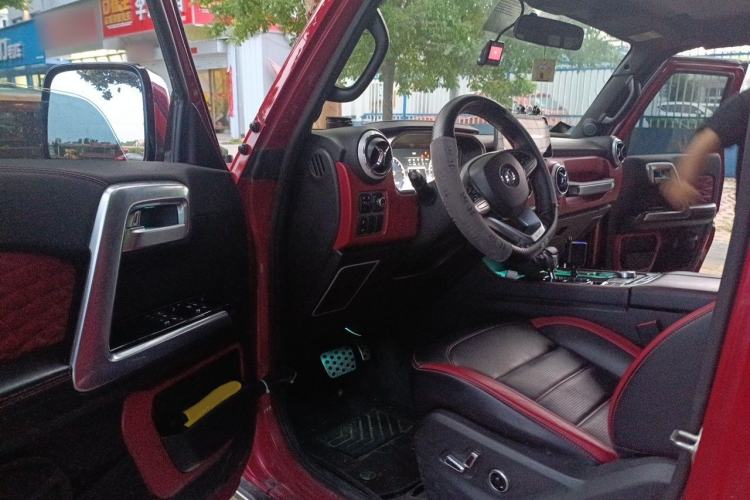 Used BAIC Off-Road BJ40 2019 2.0T Automatic Four-Wheel Drive Urban Hunter Edition Premium Model China V Emission Standard Driver Seat