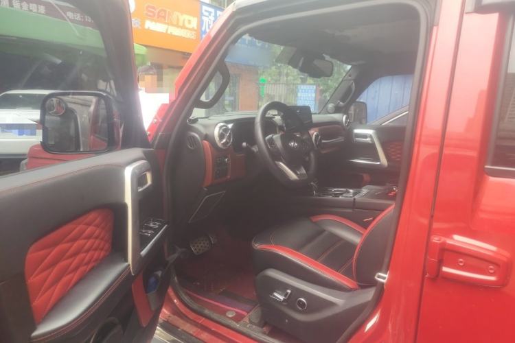 Used BAIC Off-Road BJ40 2019 PLUS 2.3T Automatic Four-Wheel Drive Flagship Edition China VI Emission Standard Driver Seat