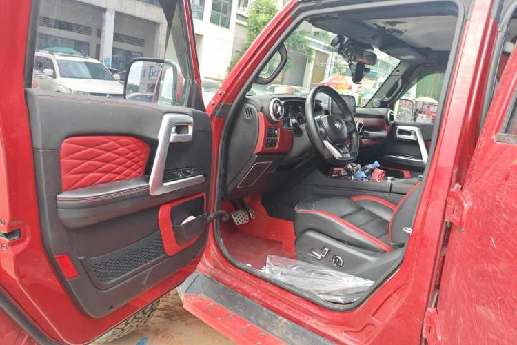 Used BAIC Off-Road BJ40 2019 PLUS 2.3T Automatic Four-Wheel Drive Premium Edition China VI Driver Seat