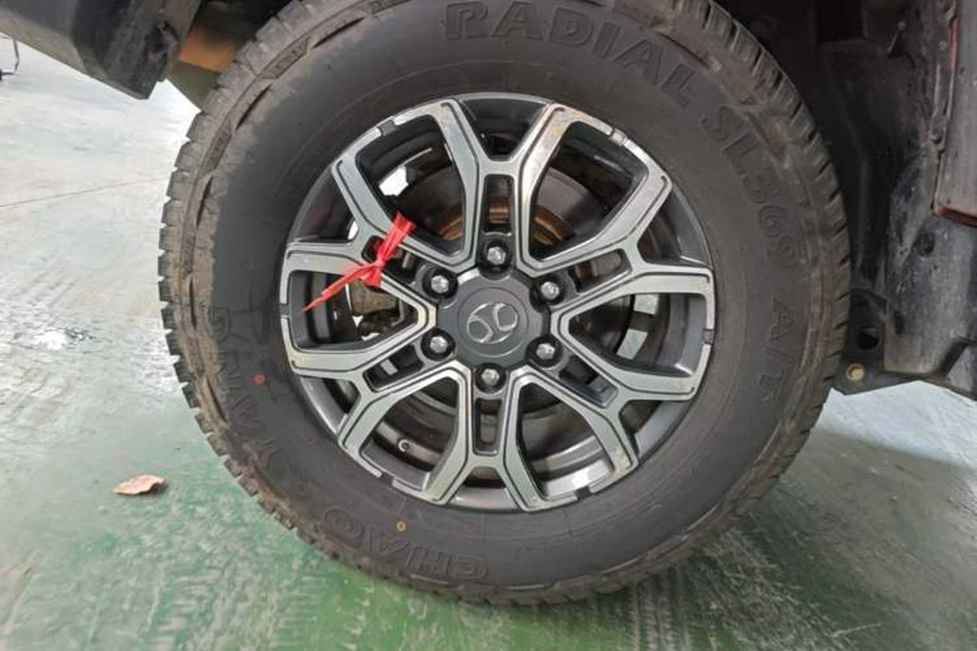 Used BAIC Off-Road BJ40 2019 Updated Version 2.0T Automatic All-Wheel Drive Urban Hunter Edition Premium China V Emission Standard Exterior 5