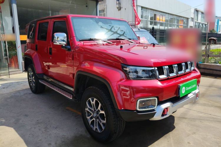 Used BAIC Off-Road BJ40 2019 2.3T Automatic Four-Wheel Drive Urban Hunter Edition Premium Model China VI Emission Standard Front Right 45 Deg