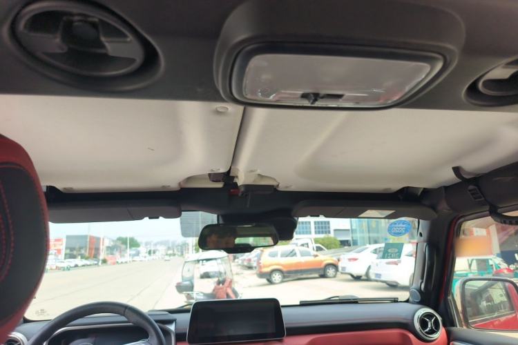 Used BAIC Off-Road BJ40 2019 2.3T Automatic Four-Wheel Drive Urban Hunter Edition Flagship Model China VI Emission Standard Headliner