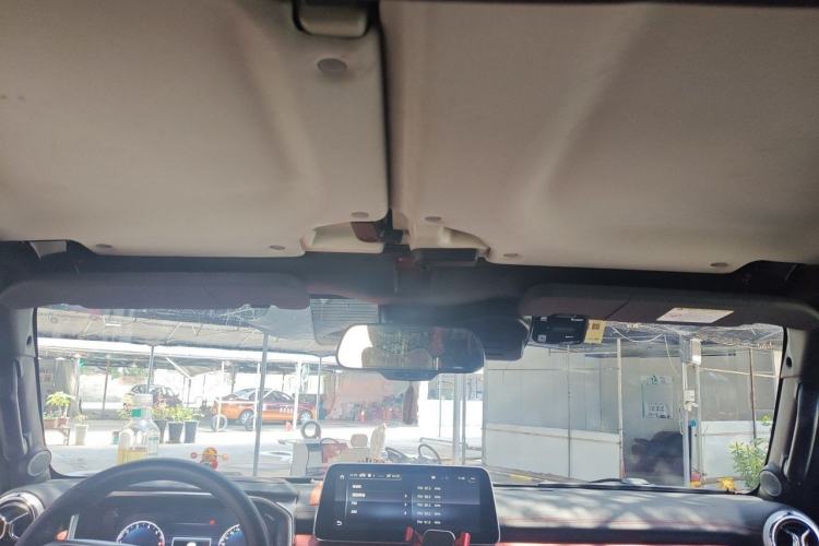 Used BAIC Off-Road BJ40 2019 PLUS 2.3T Automatic Four-Wheel Drive Flagship Edition China VI Emission Standard Headliner