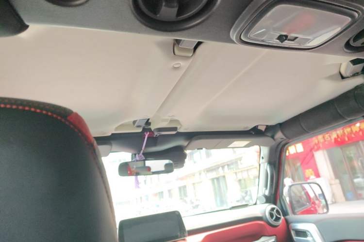 Used BAIC Off-Road BJ40 2019 PLUS 2.3T Automatic Four-Wheel Drive Premium Edition China VI Headliner