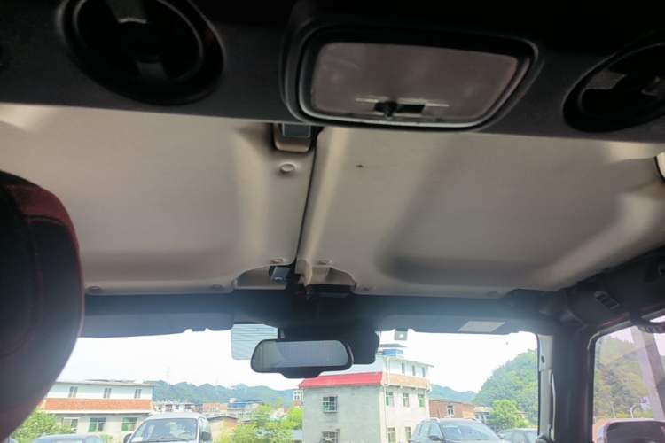Used BAIC Off-Road BJ40 2019 PLUS 2.3T Automatic Four-Wheel Drive Flagship Edition China VI Emission Standard Headliner