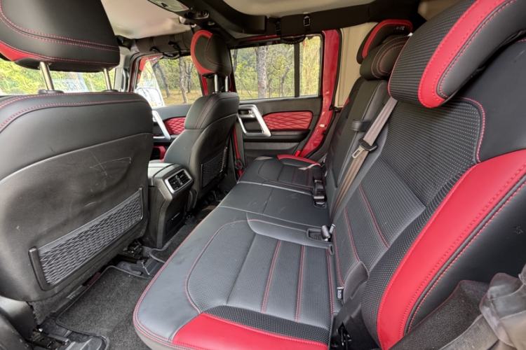 Used BAIC Off-Road BJ40 2019 PLUS 2.3T Automatic Four-Wheel Drive Flagship Edition China VI Emission Standard Interior 1