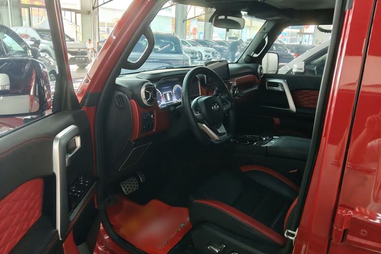 Used BAIC Off-Road BJ40 2019 PLUS 2.3T Automatic Four-Wheel Drive Premium Edition China VI Interior 2