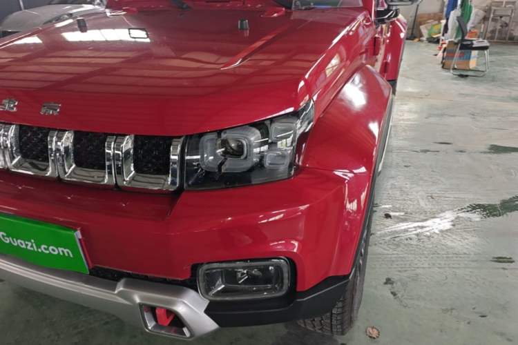 Used BAIC Off-Road BJ40 2019 Updated Version 2.0T Automatic All-Wheel Drive Urban Hunter Edition Premium China V Emission Standard Left Front Headlight