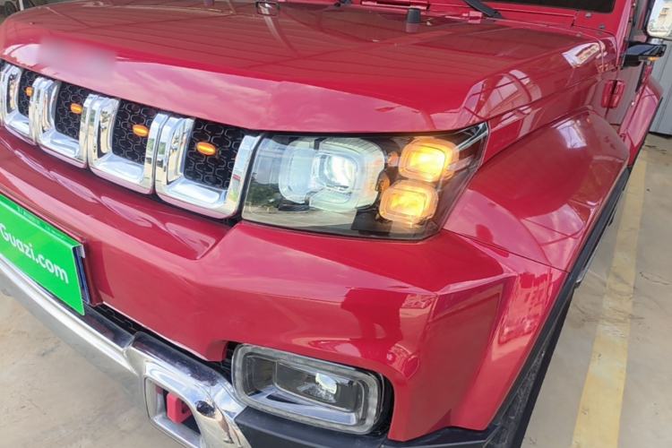 Used BAIC Off-Road BJ40 2019 PLUS 2.3T Automatic Four-Wheel Drive Flagship Edition China VI Emission Standard Left Front Headlight