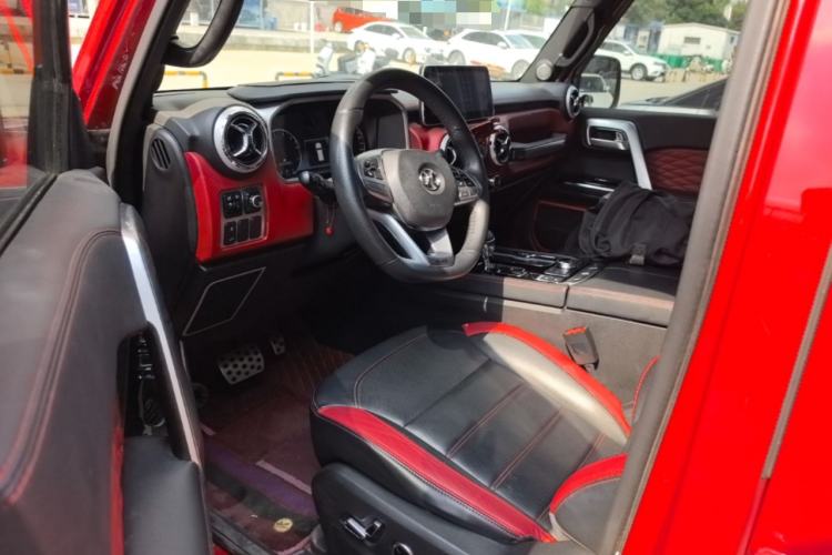 Used BAIC Off-Road BJ40 2019 2.0T Automatic Four-Wheel Drive Urban Hunter Edition Premium Model China V Emission Standard Left Front Seat