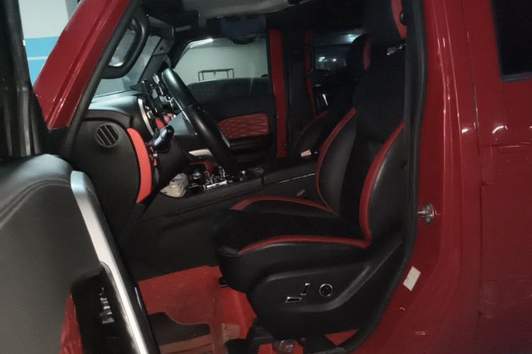Used BAIC Off-Road BJ40 2019 PLUS 2.3T Automatic Four-Wheel Drive Premium Edition China VI Left Front Seat