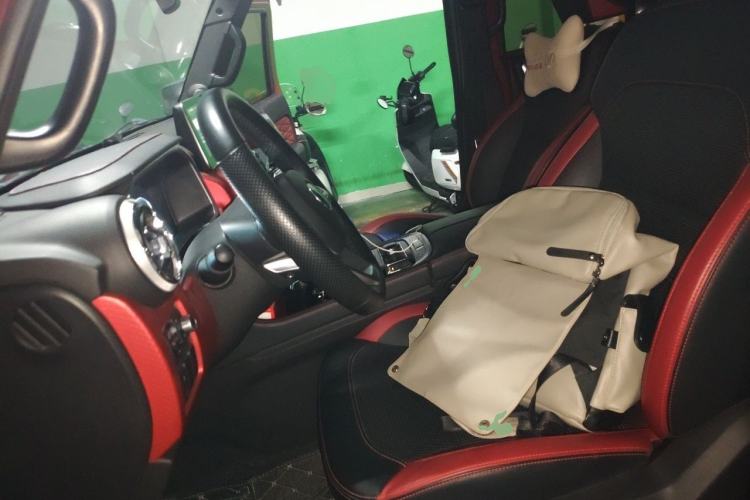 Used BAIC Off-Road BJ40 2019 2.0T Automatic Four-Wheel Drive Urban Hunter Edition Premium Model China V Emission Standard Left Front Seat