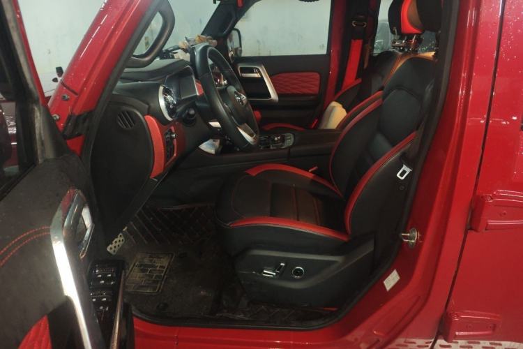 Used BAIC Off-Road BJ40 2019 PLUS 2.3T Automatic Four-Wheel Drive Premium Edition China VI Left Front Seat