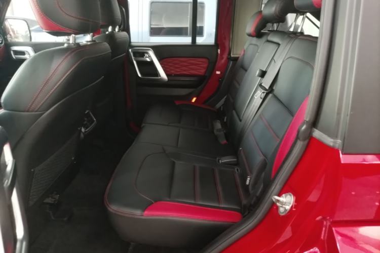 Used BAIC Off-Road BJ40 2019 PLUS 2.3T Automatic Four-Wheel Drive Flagship Edition China VI Emission Standard Left Rear Seat