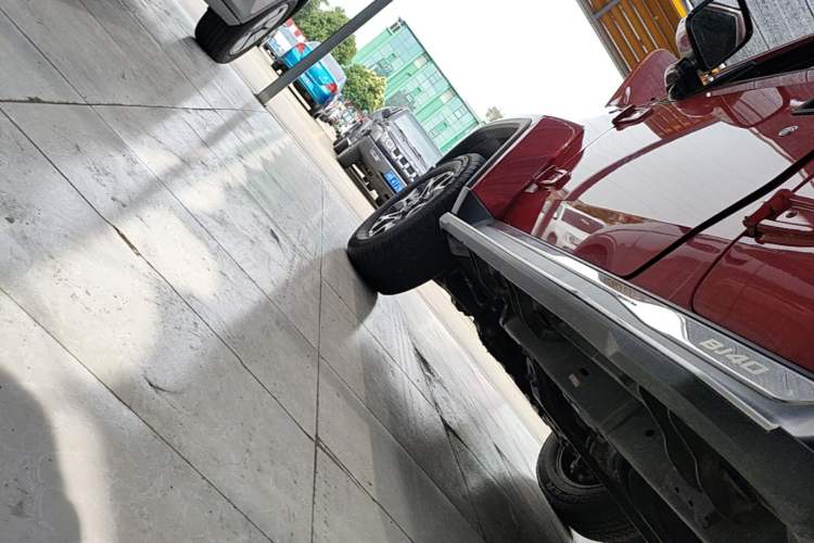 Used BAIC Off-Road BJ40 2019 PLUS 2.3T Automatic Four-Wheel Drive Premium Edition China VI Left Side Sill