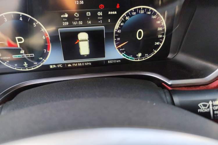 Used BAIC Off-Road BJ40 2019 2.0T Automatic Four-Wheel Drive Urban Hunter Edition Premium Model China V Emission Standard Odometer Close Up