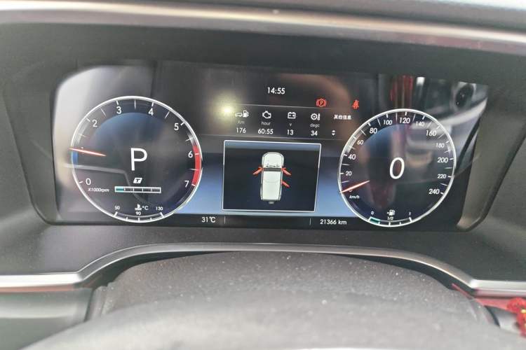 Used BAIC Off-Road BJ40 2019 PLUS 2.3T Automatic Four-Wheel Drive Flagship Edition China VI Emission Standard Odometer Close Up