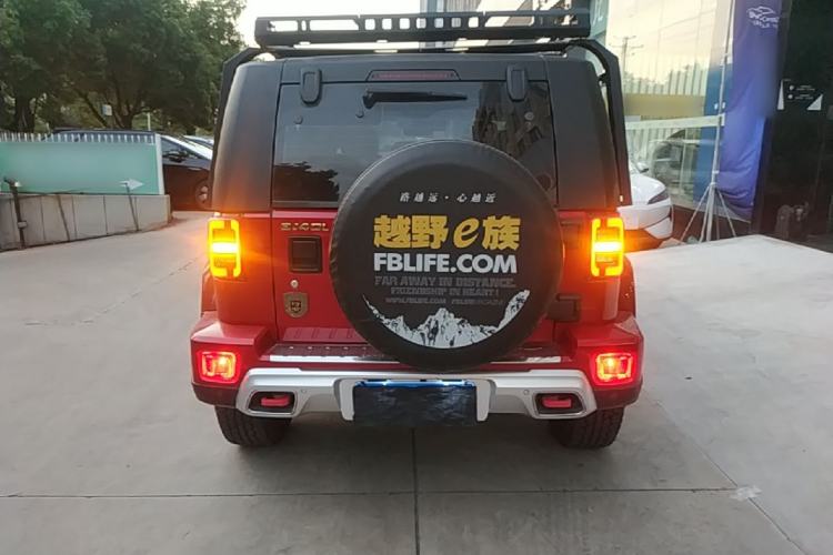 Used BAIC Off-Road BJ40 2019 Updated Version 2.0T Automatic All-Wheel Drive Urban Hunter Edition Premium China V Emission Standard Rear