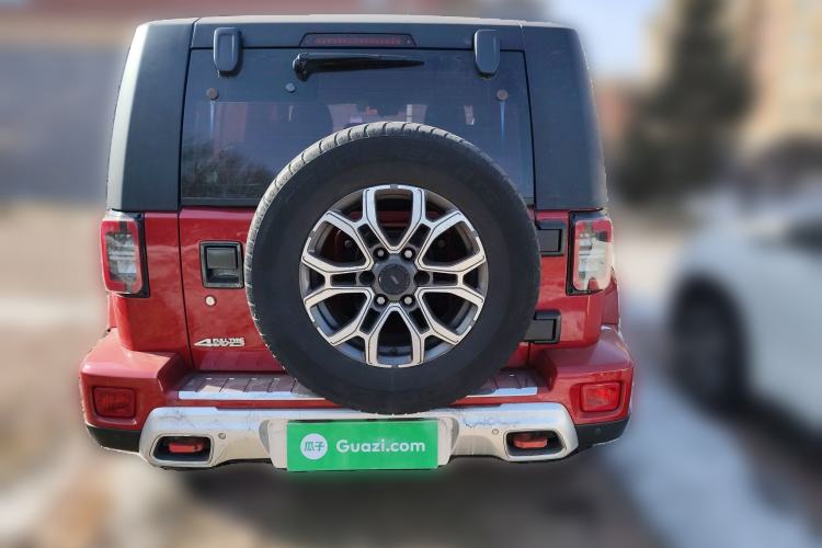 Used BAIC Off-Road BJ40 2019 2.0T Automatic Four-Wheel Drive Urban Hunter Edition Premium Model China V Emission Standard Rear