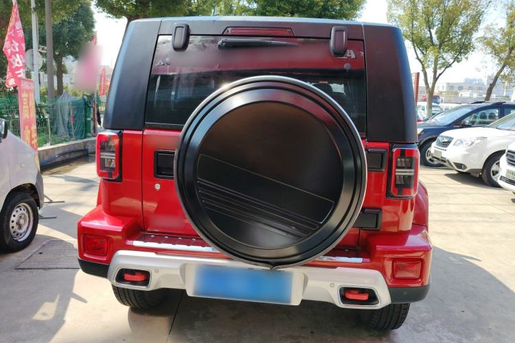 Used BAIC Off-Road BJ40 2019 2.3T Automatic Four-Wheel Drive Urban Hunter Edition Premium Model China VI Emission Standard Rear