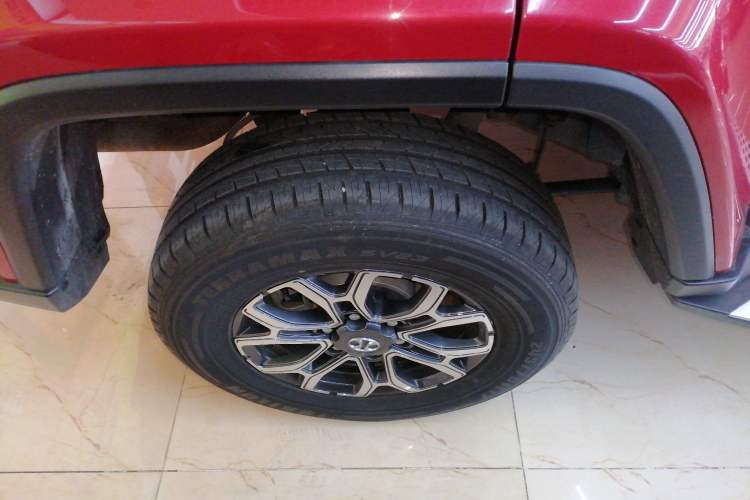 Used BAIC Off-Road BJ40 2019 Updated Version 2.0T Automatic All-Wheel Drive Urban Hunter Edition Premium China V Emission Standard Right Rear Wheel Hub