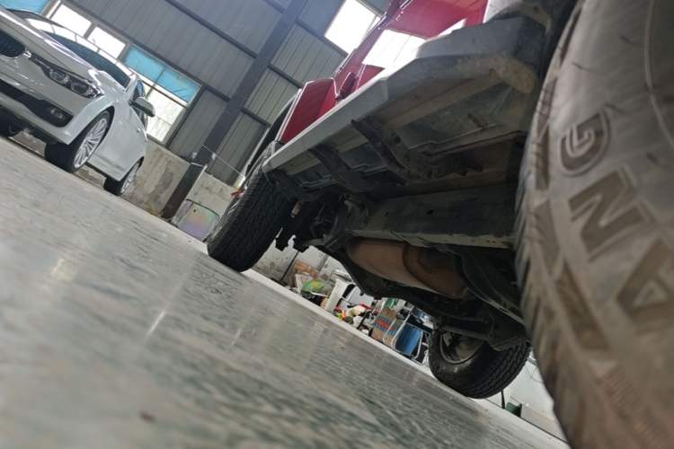 Used BAIC Off-Road BJ40 2019 Updated Version 2.0T Automatic All-Wheel Drive Urban Hunter Edition Premium China V Emission Standard Right Side Sill