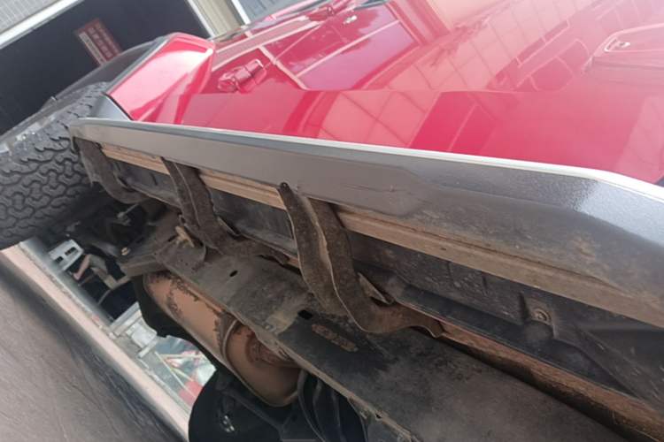 Used BAIC Off-Road BJ40 2019 PLUS 2.3T Automatic Four-Wheel Drive Premium Edition China VI Right Side Sill
