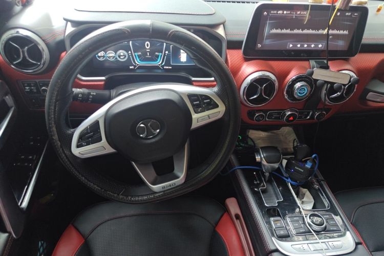 Used BAIC Off-Road BJ40 2019 2.0T Automatic Four-Wheel Drive Urban Hunter Edition Premium Model China V Emission Standard Steering Wheel