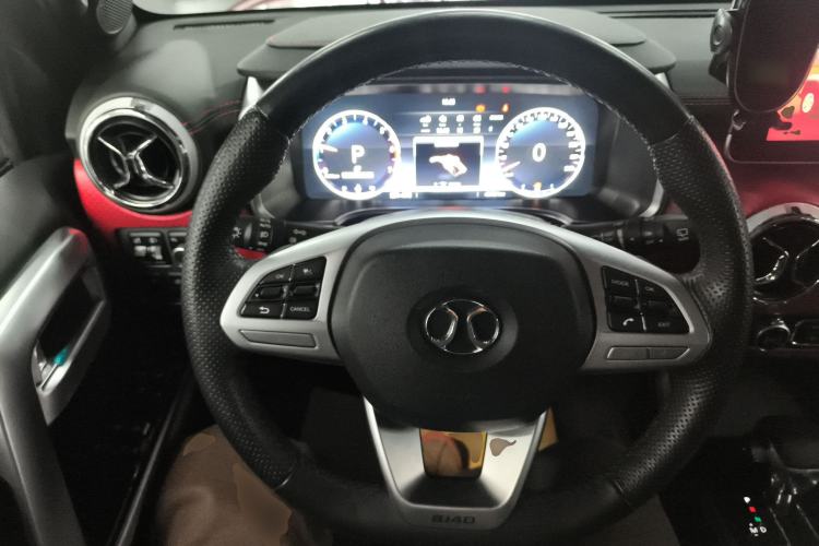 Used BAIC Off-Road BJ40 2019 PLUS 2.3T Automatic Four-Wheel Drive Flagship Edition China VI Emission Standard Steering Wheel