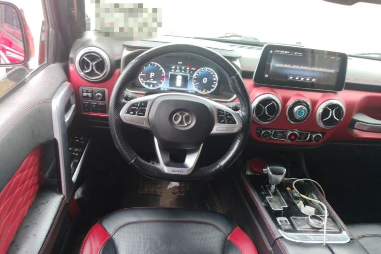 Used BAIC Off-Road BJ40 2019 2.3T Automatic Four-Wheel Drive Ring the Tower Champion Edition China VI Steering Wheel
