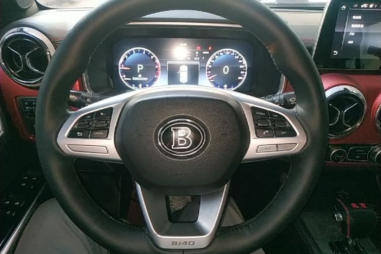 Used BAIC Off-Road BJ40 2019 Updated Version 2.0T Automatic All-Wheel Drive Urban Hunter Edition Premium China V Emission Standard Steering Wheel