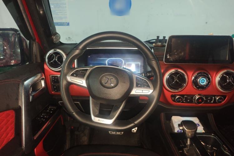 Used BAIC Off-Road BJ40 2019 PLUS 2.3T Automatic Four-Wheel Drive Premium Edition China VI Steering Wheel