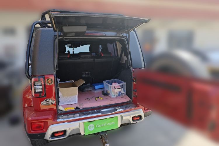 Used BAIC Off-Road BJ40 2019 PLUS 2.3T Automatic Four-Wheel Drive Premium Edition China VI Trunk
