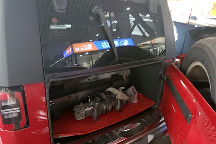 Used BAIC Off-Road BJ40 2019 PLUS 2.3T Automatic Four-Wheel Drive Premium Edition China VI Trunk