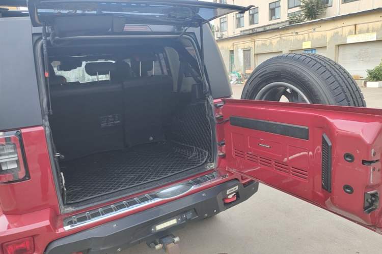 Used BAIC Off-Road BJ40 2019 2.3T Automatic Four-Wheel Drive Urban Hunter Edition Flagship Model China VI Emission Standard Trunk